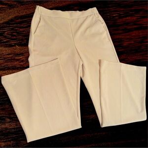 Truth by Republic Cream Wide Leg Trousers. Size 6/29.5” Inseam.